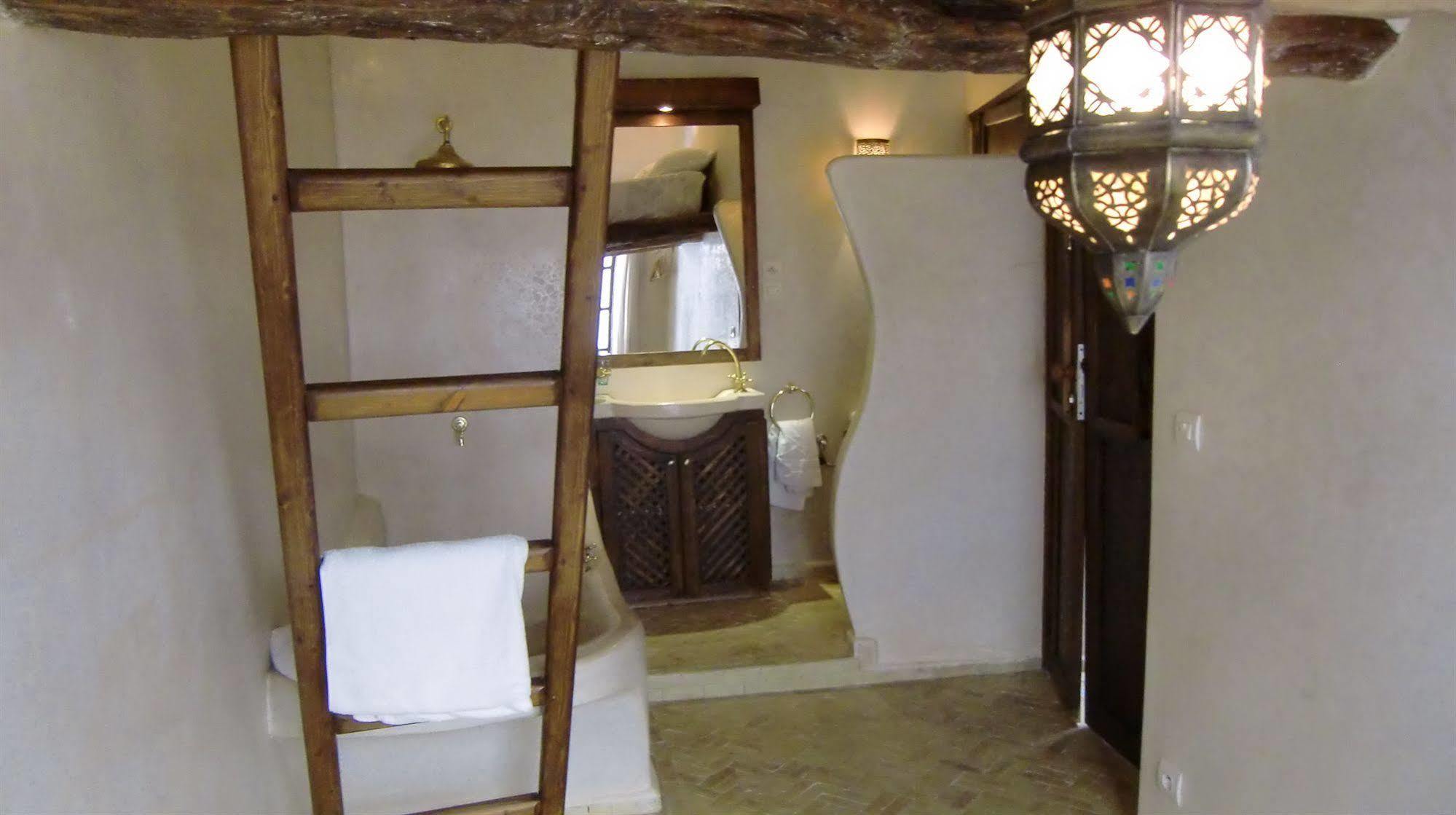 Riad Thais เอสเซาอิรา ภายนอก รูปภาพ